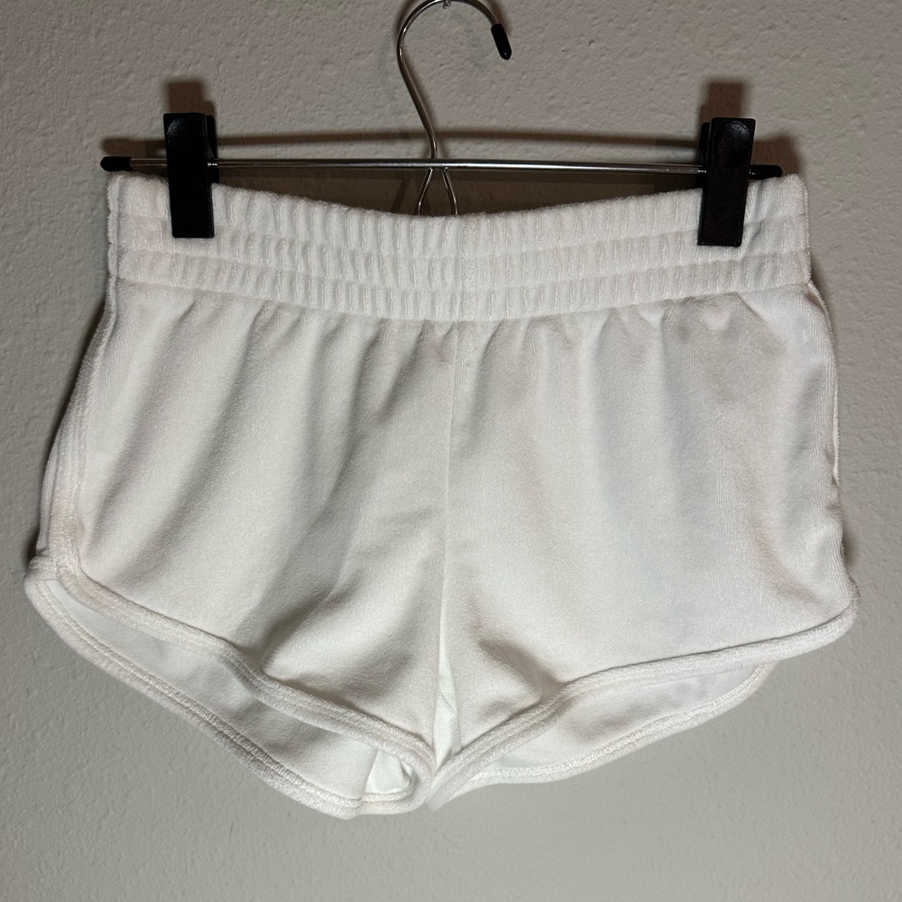 Aritzia TNA Towel Shorts White🤍